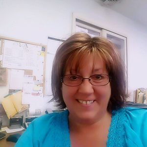 Meet your Posher, Pam